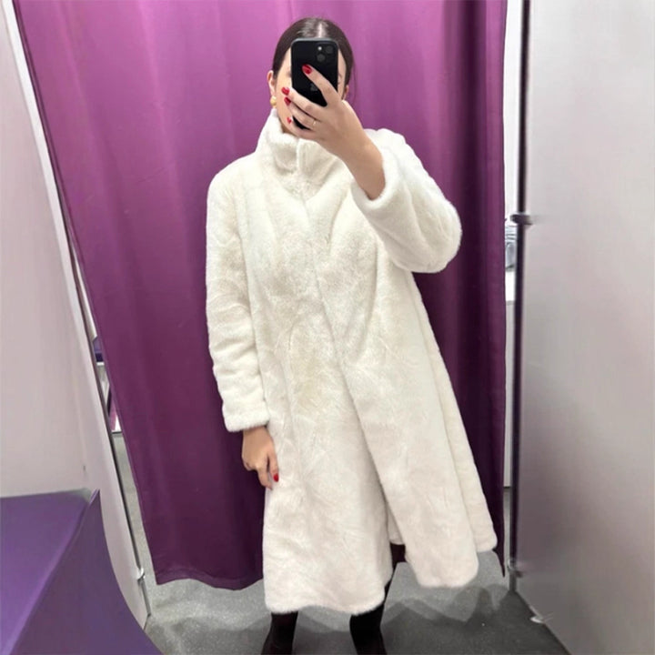 Damen Maxi Kunstfell-Mantel mit Oversize-Schnitt und aufgesetzten Taschen Echoarchiv