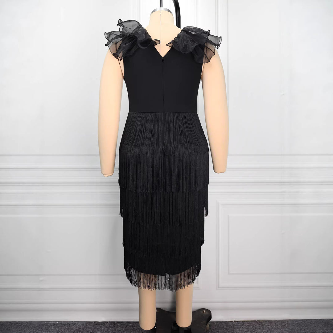 Damen Abendkleid mit voluminösen Rüschendetails und schickem Fransen Echo Archiv