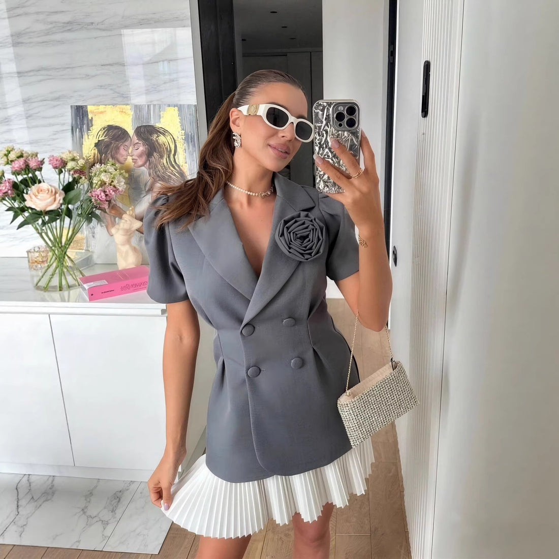 Damen Elegante Blazerjacke mit floraler Applikation – Valéne