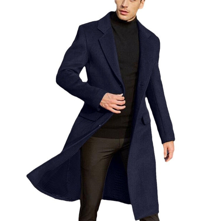 Herren Eleganter langer Mantel mit klassischem Schnitt und praktischen Taschen Echoarchiv