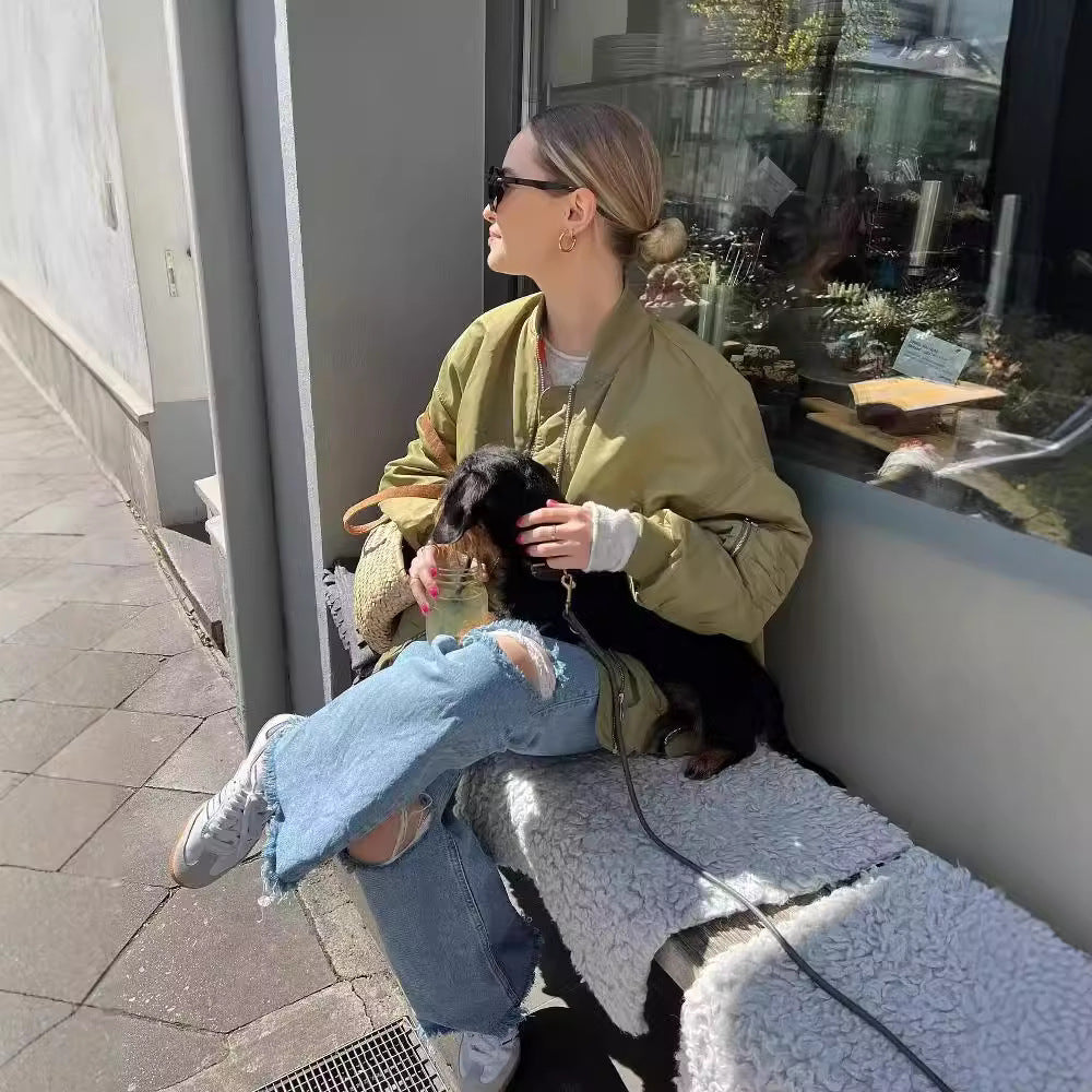 Damen sportliche Bomberjacke mit praktischen Taschen und Stehkragen Echoarchiv