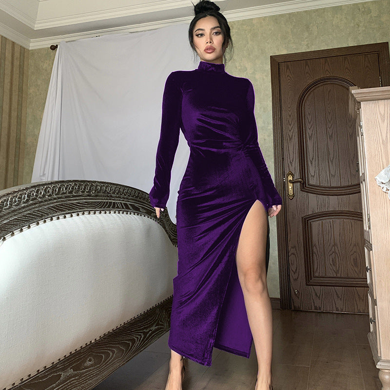 Damen Elegantes Samt-Maxi-Kleid mit hohem Schlitz und Stehkragen Echo Archiv