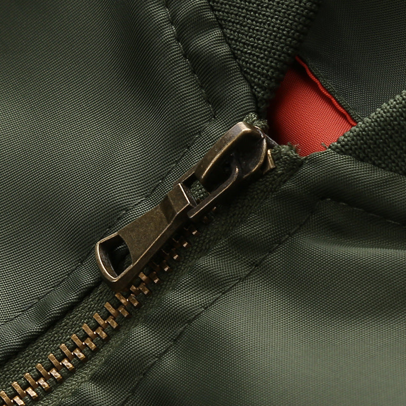 Herren nan moderne Bomberjacke mit Metallreißverschluss, Utility-Ärmeltasche und gerippten Bündchen Echo Archiv