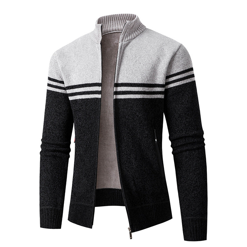 Herren Strickjacke mit modernem Zipper und sportlichem Streifenmuster Echoarchiv