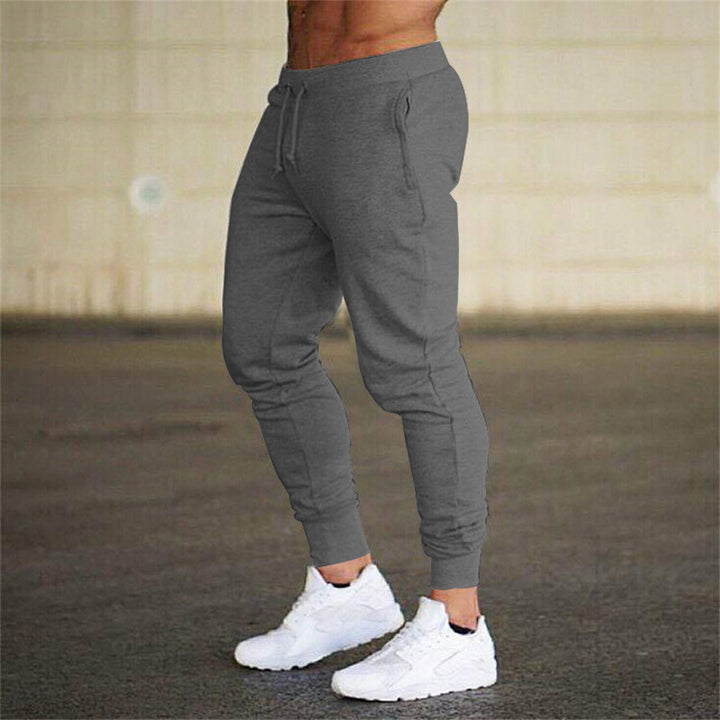 Herren Sportliche Jogginghose mit innovativem Schnitt und elastischem Bund Echoarchiv