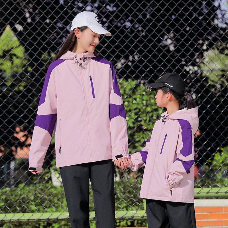 Herren Sportliche Softshell-Outdoorjacke mit Kapuze, Colorblock-Ärmel und wasserabweisender Membran Echoarchiv