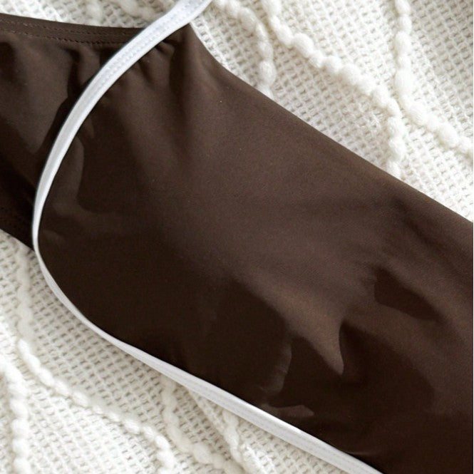 Damen Bikini-Set mit schmalen Trägern und originellem Kontrastdetail Echo Archiv