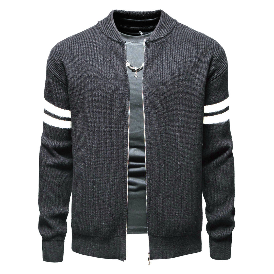 Herren Strickjacke mit modernem Zipper und dekorativem Streifenmuster Echoarchiv