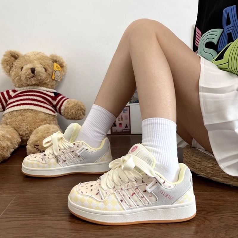 Damen Vintage Sport Sneakers mit modischem Denim-Design Echo Archiv