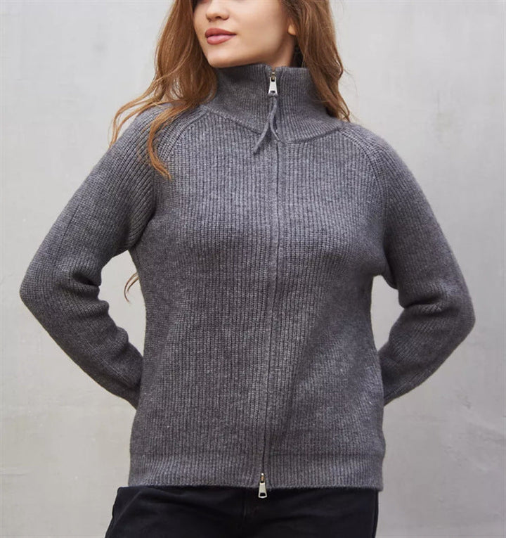 Damen Strickjacke mit hohem Kragen und Reißverschluss Echoarchiv