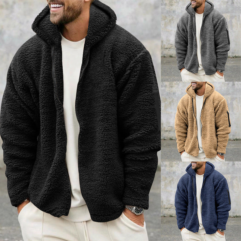 Herren Kuschelige Fleecejacke mit Kapuze und praktischen Reißverschlüssen Echoarchiv
