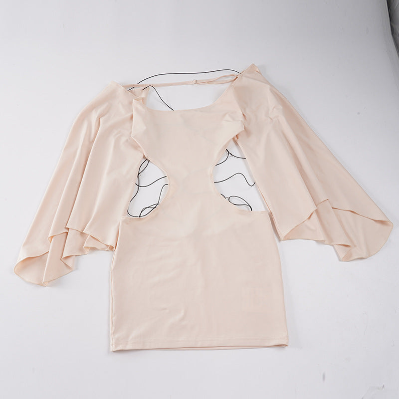 Damen Kleid mit off-shoulder Design und raffinierten Cut-Out-Details Echo Archiv