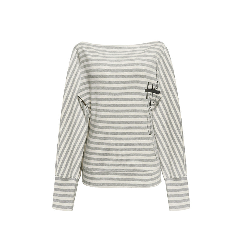Damen Figurbetontes Streifen-Langarmshirt mit weitem Boot-Ausschnitt und verkürzten Fledermausärmeln Echoarchiv