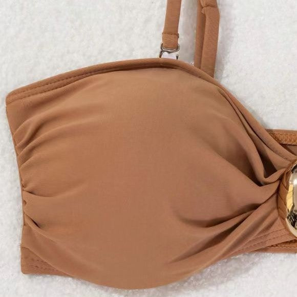 Damen Hochgeschnittenes Bikini-Set mit schickem Gold-Detail Echo Archiv