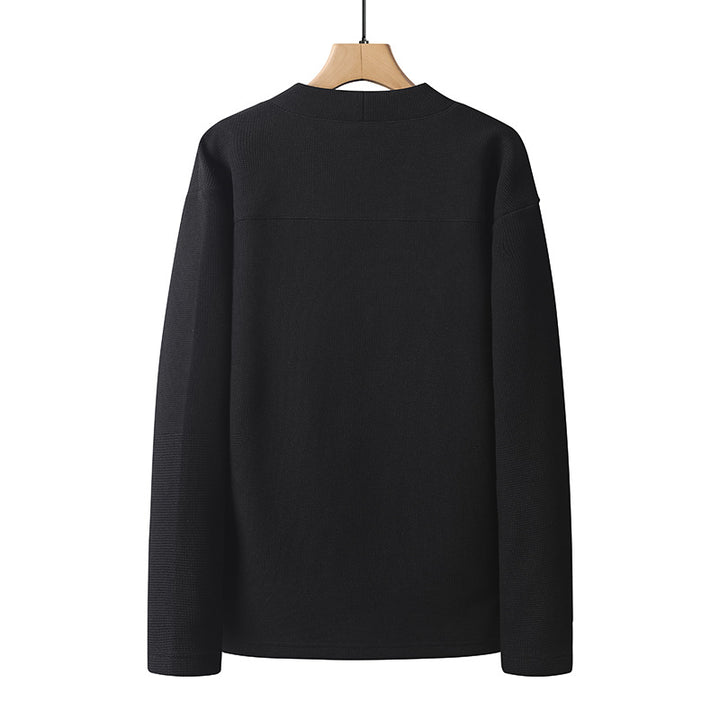 Leichte Strickjacke für Herren mit V-Ausschnitt, Knopfleiste und aufgesetzten Taschen – Marzano