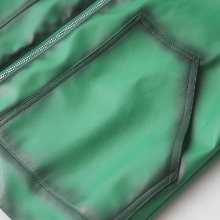 Damen boxy Kunstlederblouson mit großem Schalkragen, mittigem Metallreißverschluss und aufgesetzten Fronttaschen – Célinea