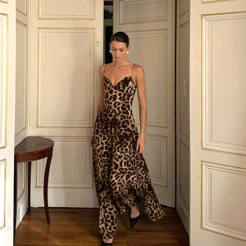 Damen Maxikleid mit tiefem V-Ausschnitt und elegantem Leopardenmuster Echo Archiv