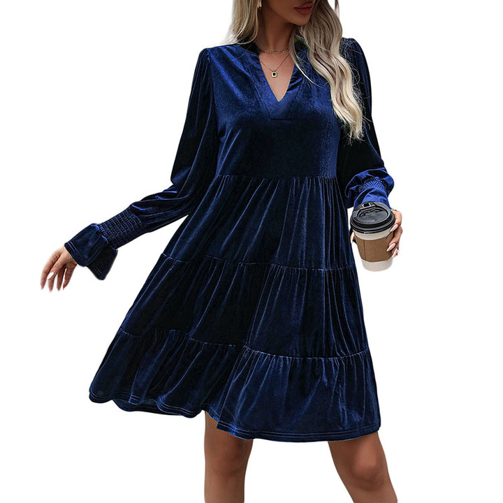 Damen Elegantes Velours-Kleid Echo Archiv