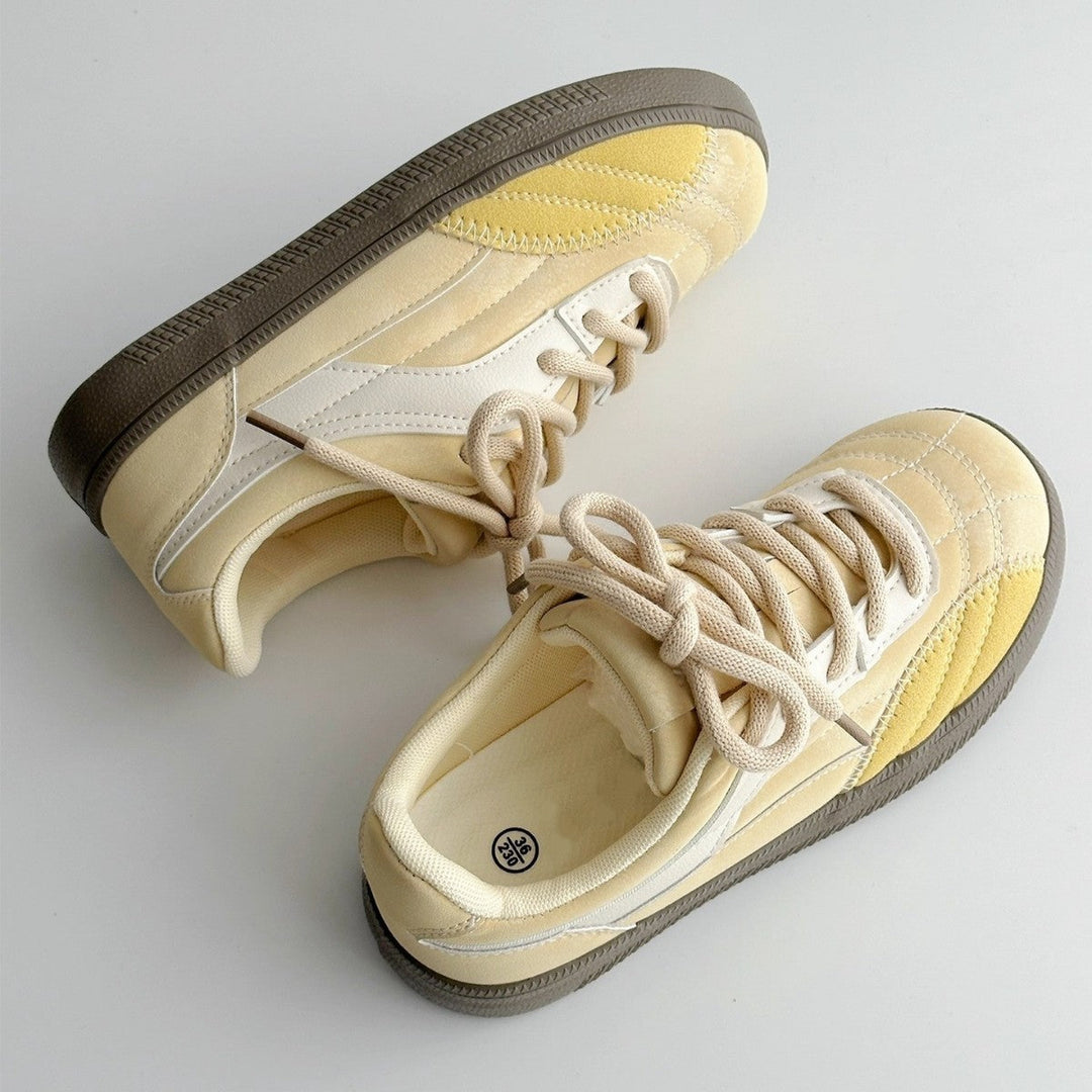Damen Sneakers mit weichem Obermaterial und trendigen Farbakzenten Echo Archiv