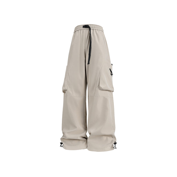 Herren Baggy-Cargo-Hose im Tech-Utility-Stil mit großvolumigen Klapptaschen, elastischem Bund und verstellbarem Kordelsaum Echo Archiv