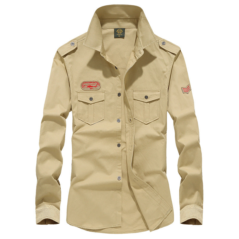 Herren nan militärisch inspiriertes Utility-Hemd aus Baumwollmix mit Epauletten, Brusttaschen und Emblem-Patches Echo Archiv