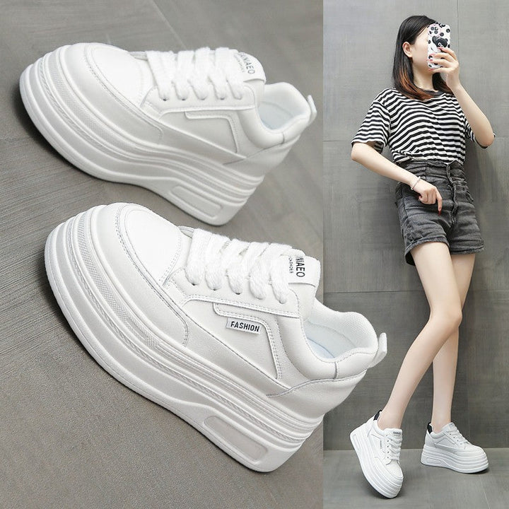 Damen Plateau Sneakers mit ergonomischer Sohle und modischem Design Echo Archiv