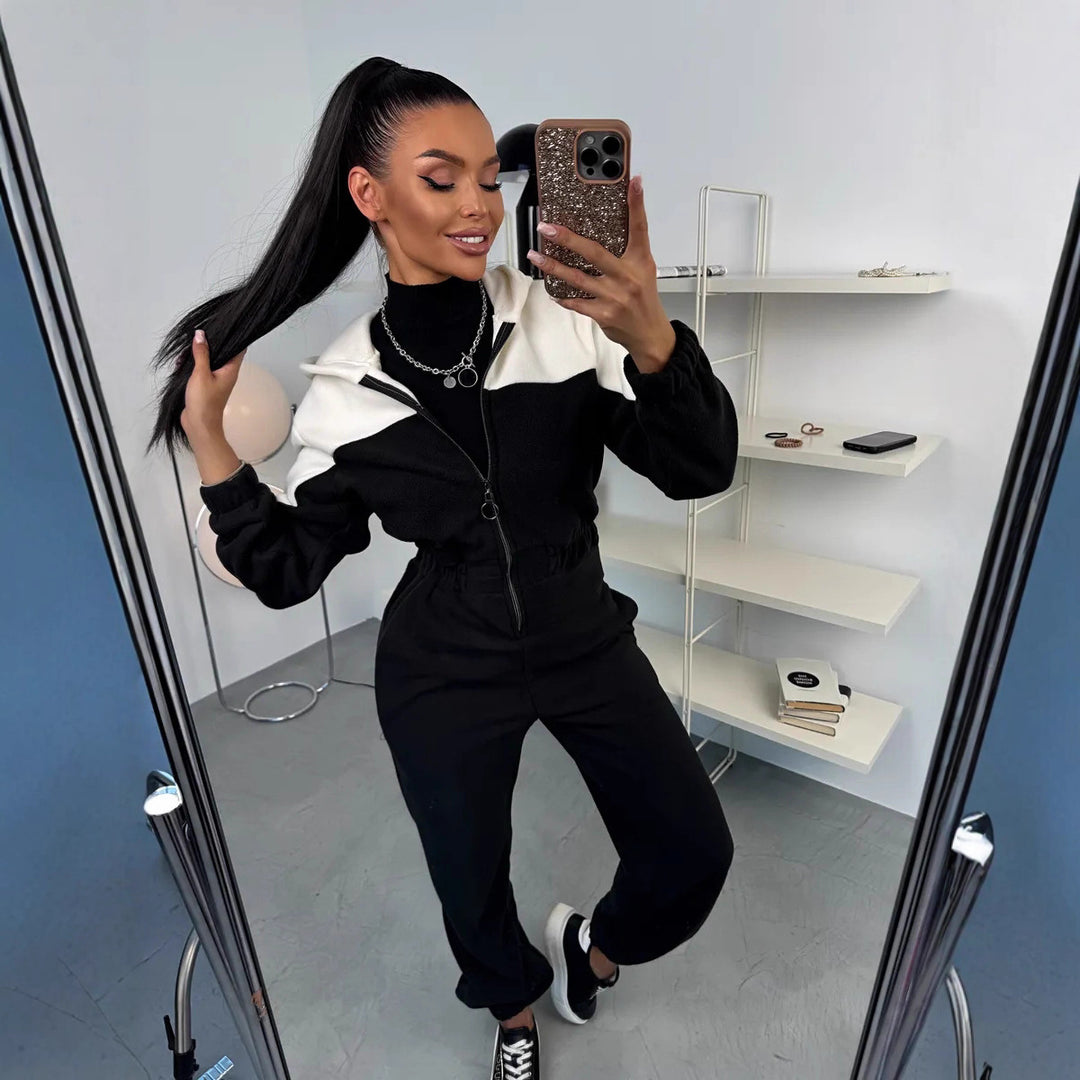Damen gemütlicher Fleece-Overall mit Kapuze, durchgehendem Reißverschluss und elastischen Bündchen – Élanora