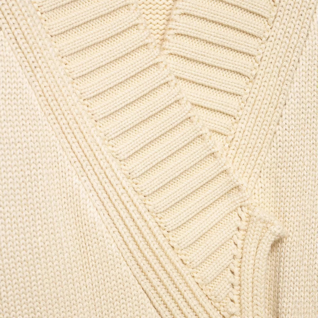 Damen Wickel-Strickcardigan mit Schalkragen und Bindegürtel Echoarchiv