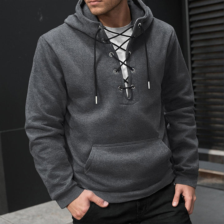 Herren Kapuzenpullover im Casual‑Look mit V‑Schnürung, Kängurutasche und gerippten Bündchen Echo Archiv
