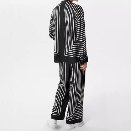 Damen Modernes Freizeit-Set mit geometrischem Muster Echoarchiv