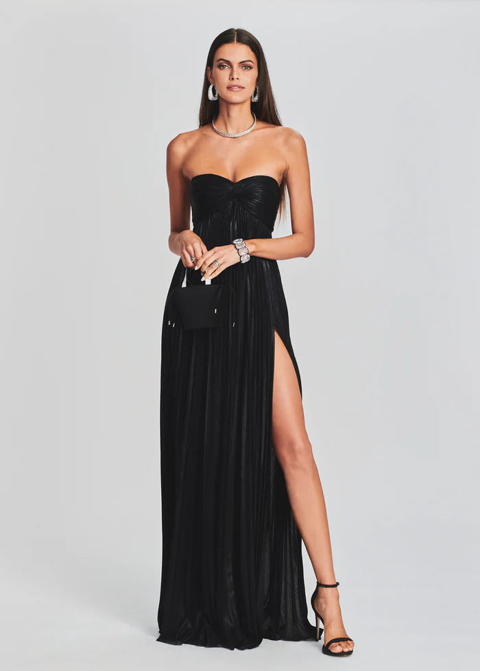 Damen Abendkleid mit schulterfreiem Design und elegantem Schlitz Echoarchiv