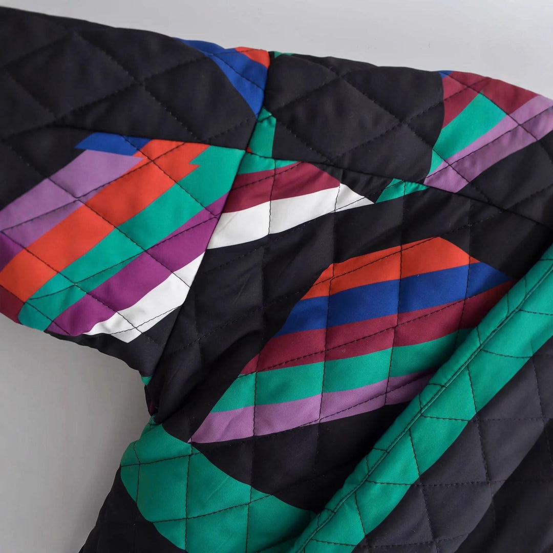 Damen nan gesteppte Kimonojacke mit geometrischem Patchwork und offener Front Echo Archiv