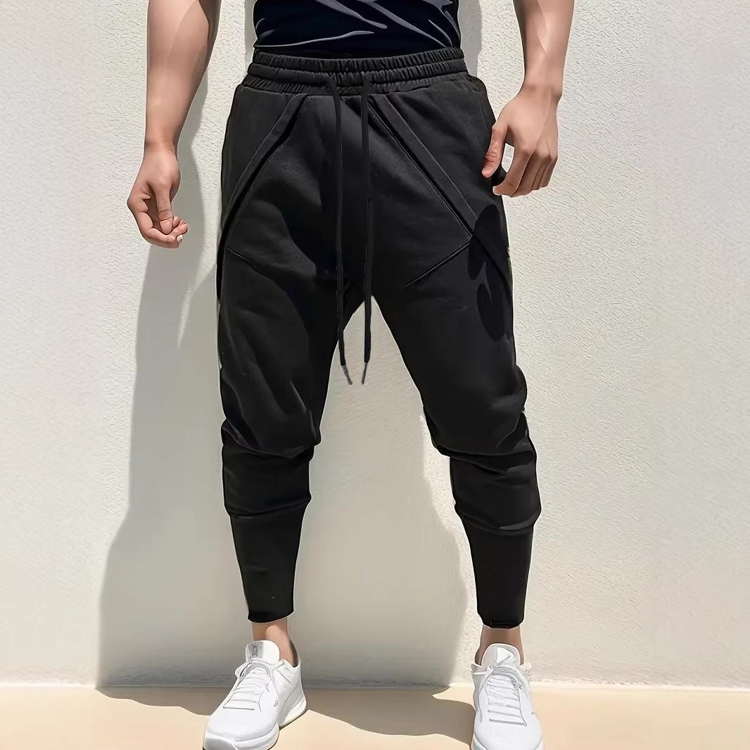 Herren Tapered-Jogginghose mit tiefem Schritt, elastischem Bund & diagonalgesetzten Taschen Echo Archiv