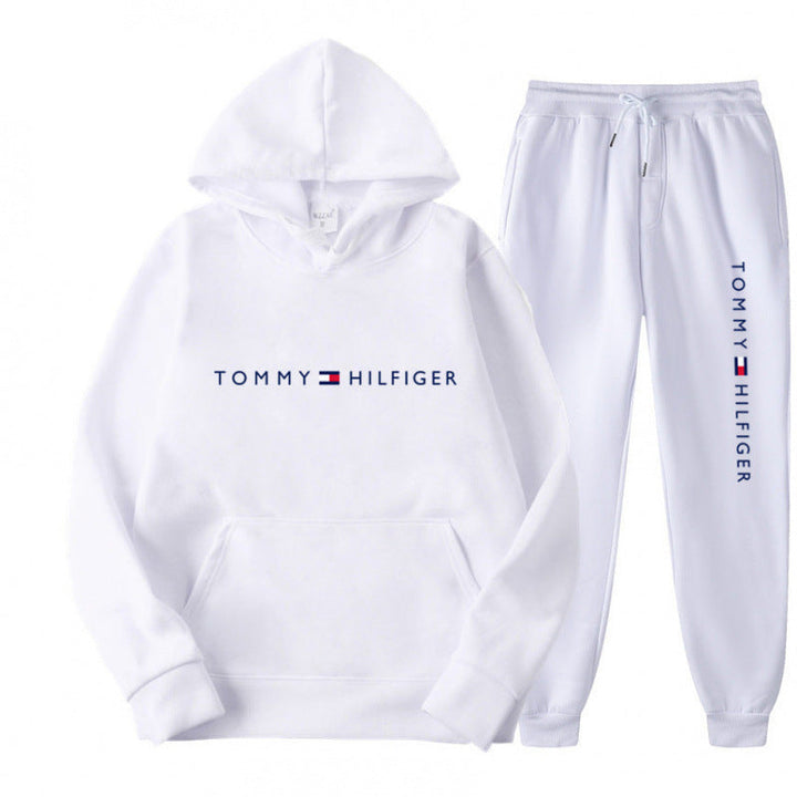 Damen SwEchoarchivtanzug mit gemütlichem KapuzenswEchoarchivter und lässiger Jogginghose Echoarchiv