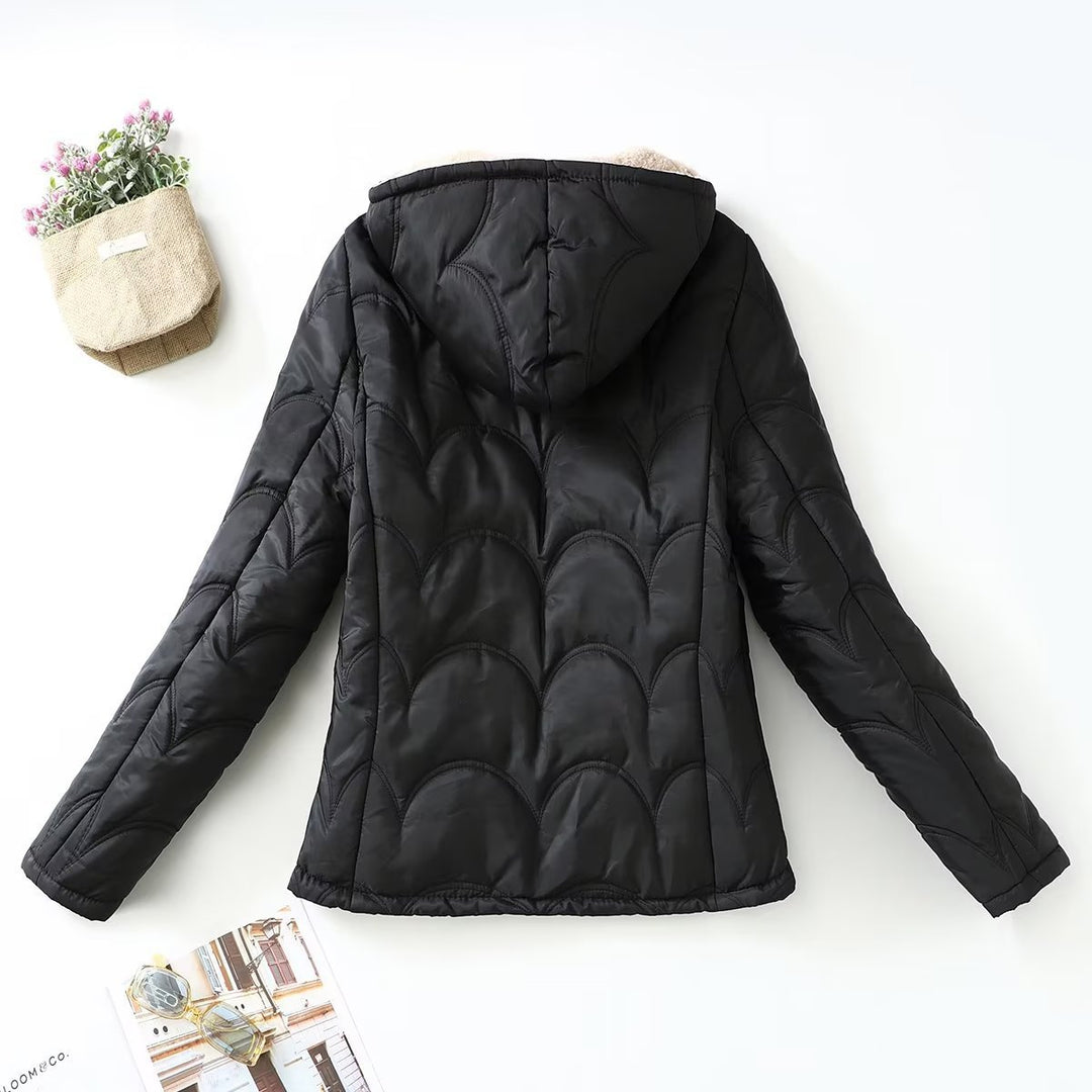 Damen nan gesteppte Kapuzenjacke mit Teddyfutter, durchgehendem Reißverschluss und seitlichen Eingrifftaschen Echo Archiv