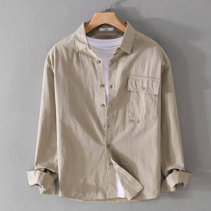 Herren Vielseitiges Baumwoll-Overshirt mit aufgesetzter Klappentasche und entspanntem Schnitt Echoarchiv