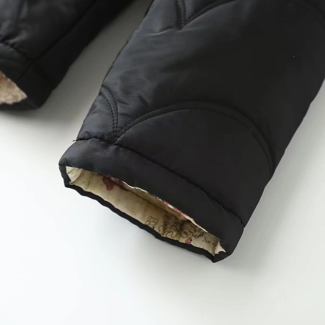 Damen Gesteppte Kapuzenjacke mit kuscheligem Teddyfutter und seitlichen Eingrifftaschen – Célinea