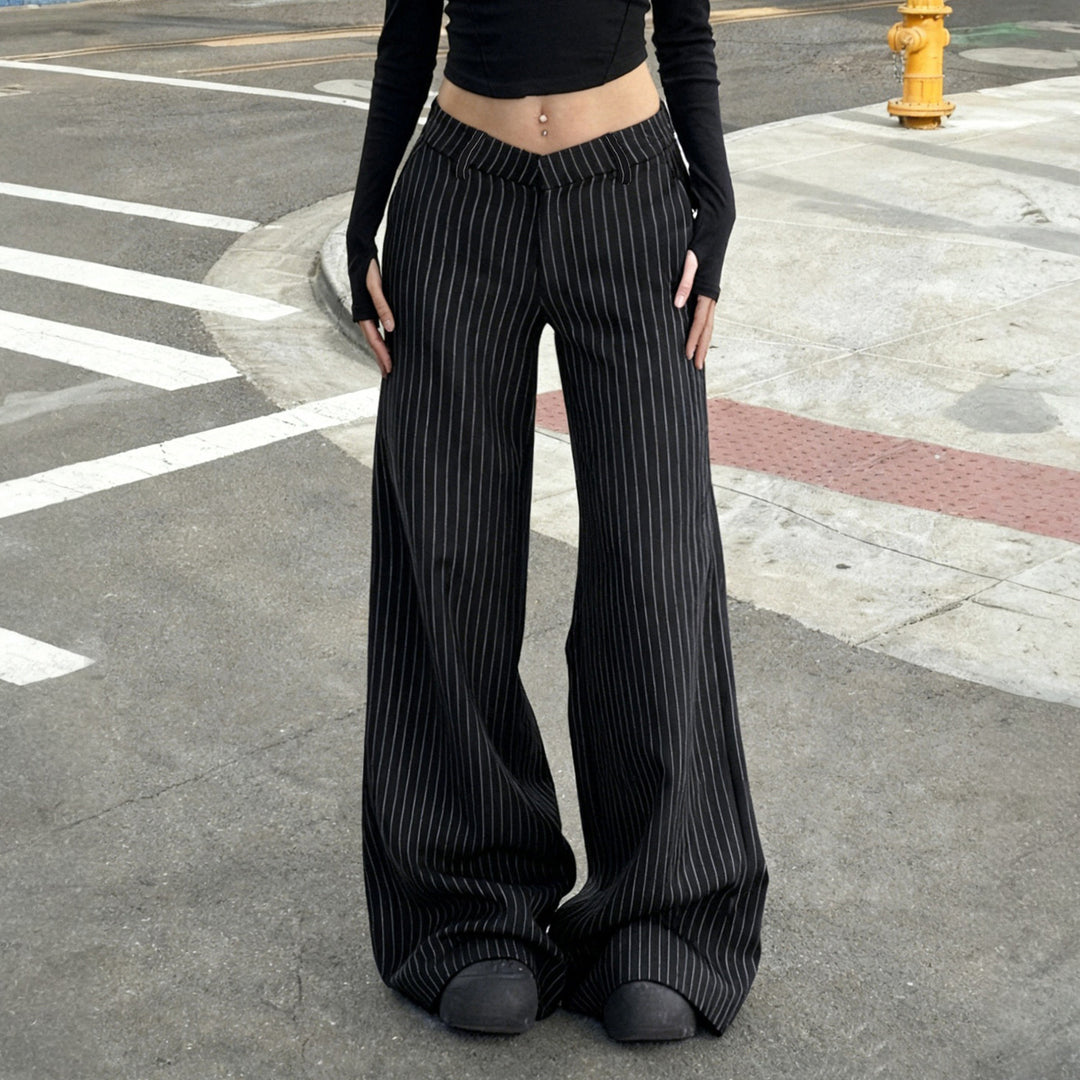 Damen weite Hochtaillierte Stoffhose mit Streifenmuster Echo Archiv