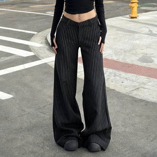Damen weite Hochtaillierte Stoffhose mit Streifenmuster Echo Archiv