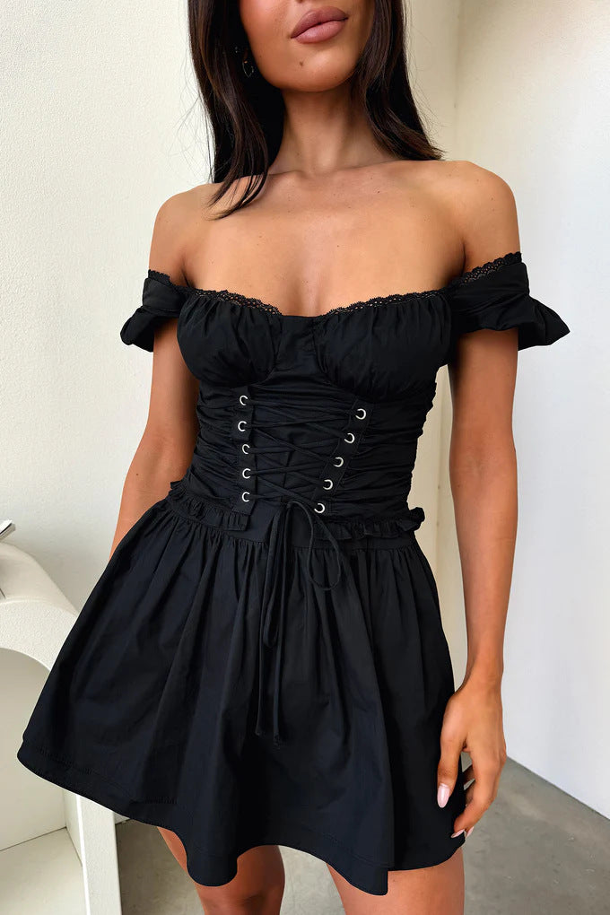 Damen Off-Shoulder Kleid mit geschnürtem Brustbereich und schwingendem Rock Echo Archiv