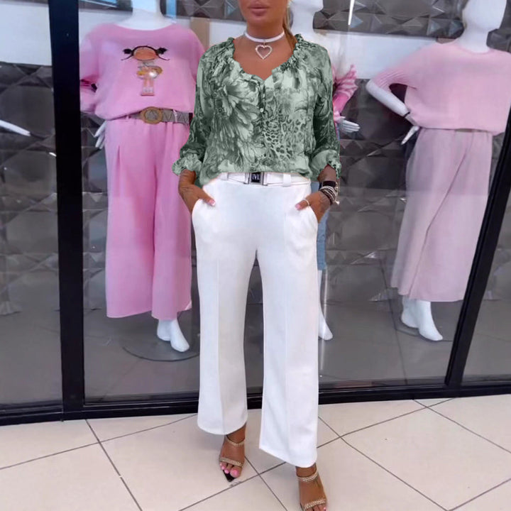 Damen nan Seidenoptik-Bluse mit floral-animalischem Print, V-Ausschnitt, Raffung und Manschetten Echo Archiv