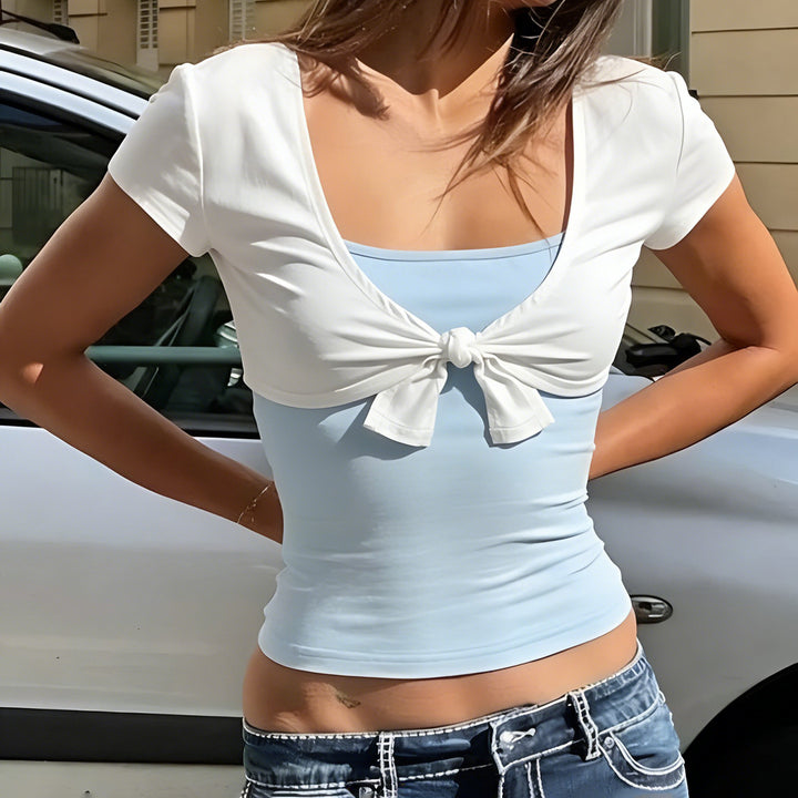 Damen lässiges Crop-Top mit verspieltem Knoten-Design und Spaghetti-Trägern Echo Archiv