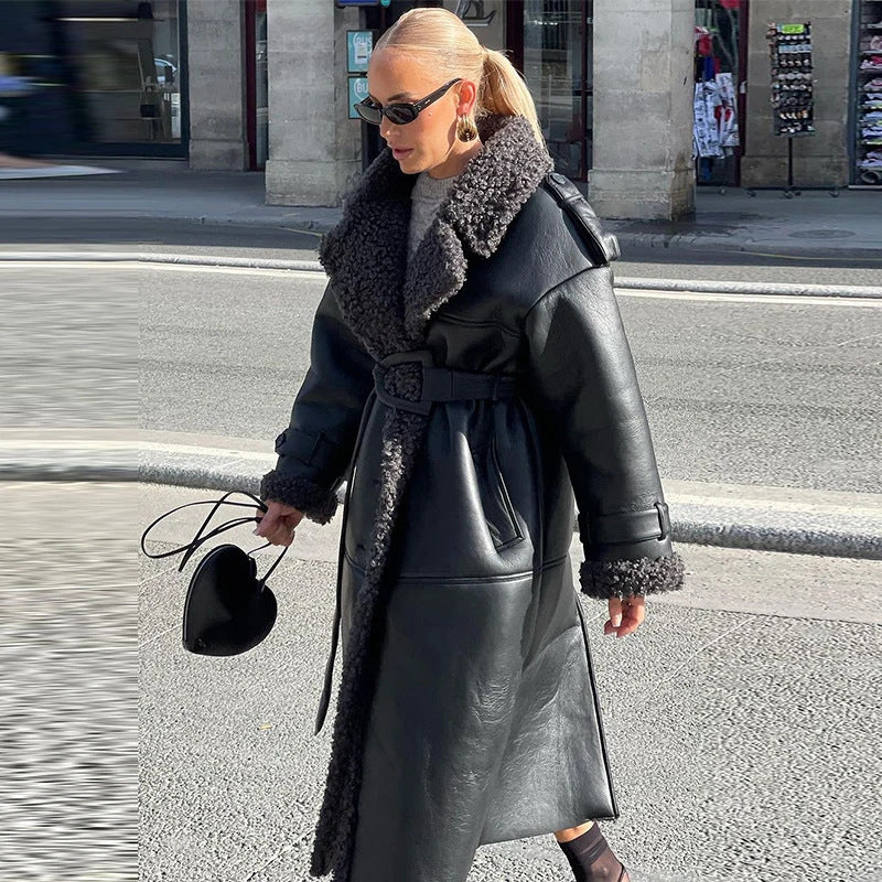 Damen Oversize Lammfellmantel mit Gürtel und Teddyfutter Echo Archiv