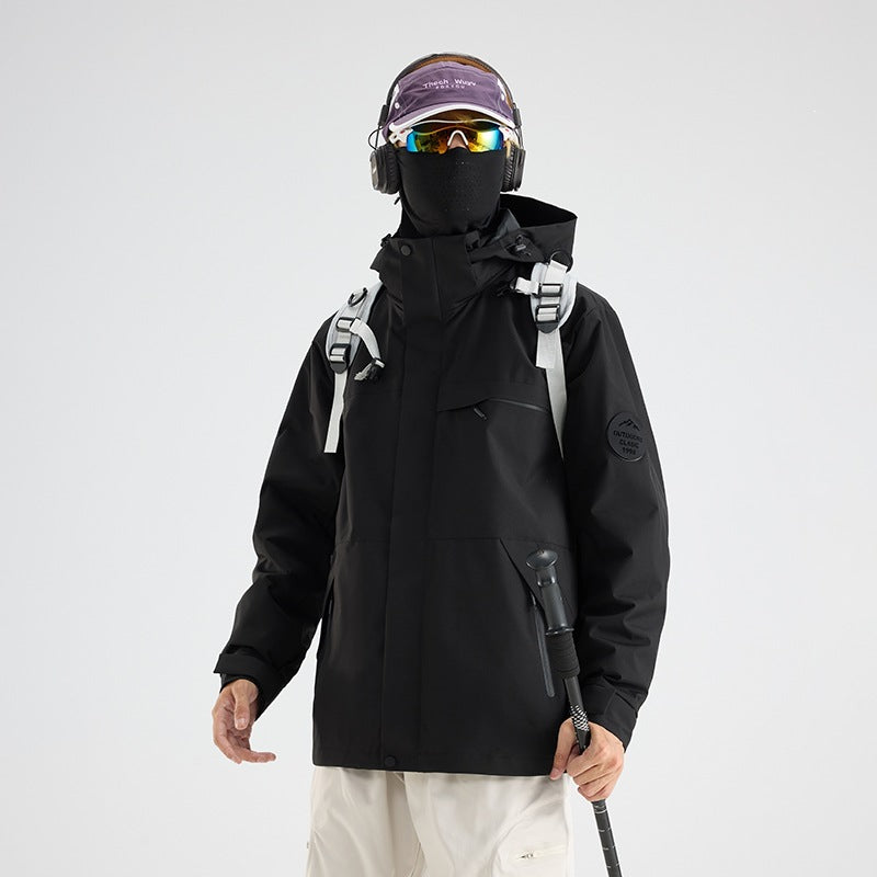 Herren Wasserdichte Outdoor-Softshelljacke mit Kapuze, hohem Stehkragen & Reißverschlusstaschen Echoarchiv
