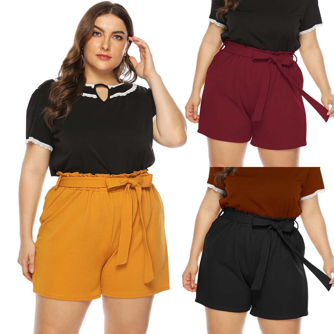 Damen modisches Oberteil mit Rüschenärmel und eleganten Shorts Echo Archiv