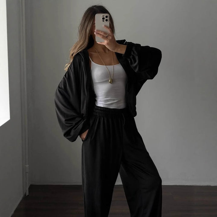 Damen lässiges Lounge-Zweiteiler Set mit Oversize Zipjacke und weitem Bundhose – Élanora