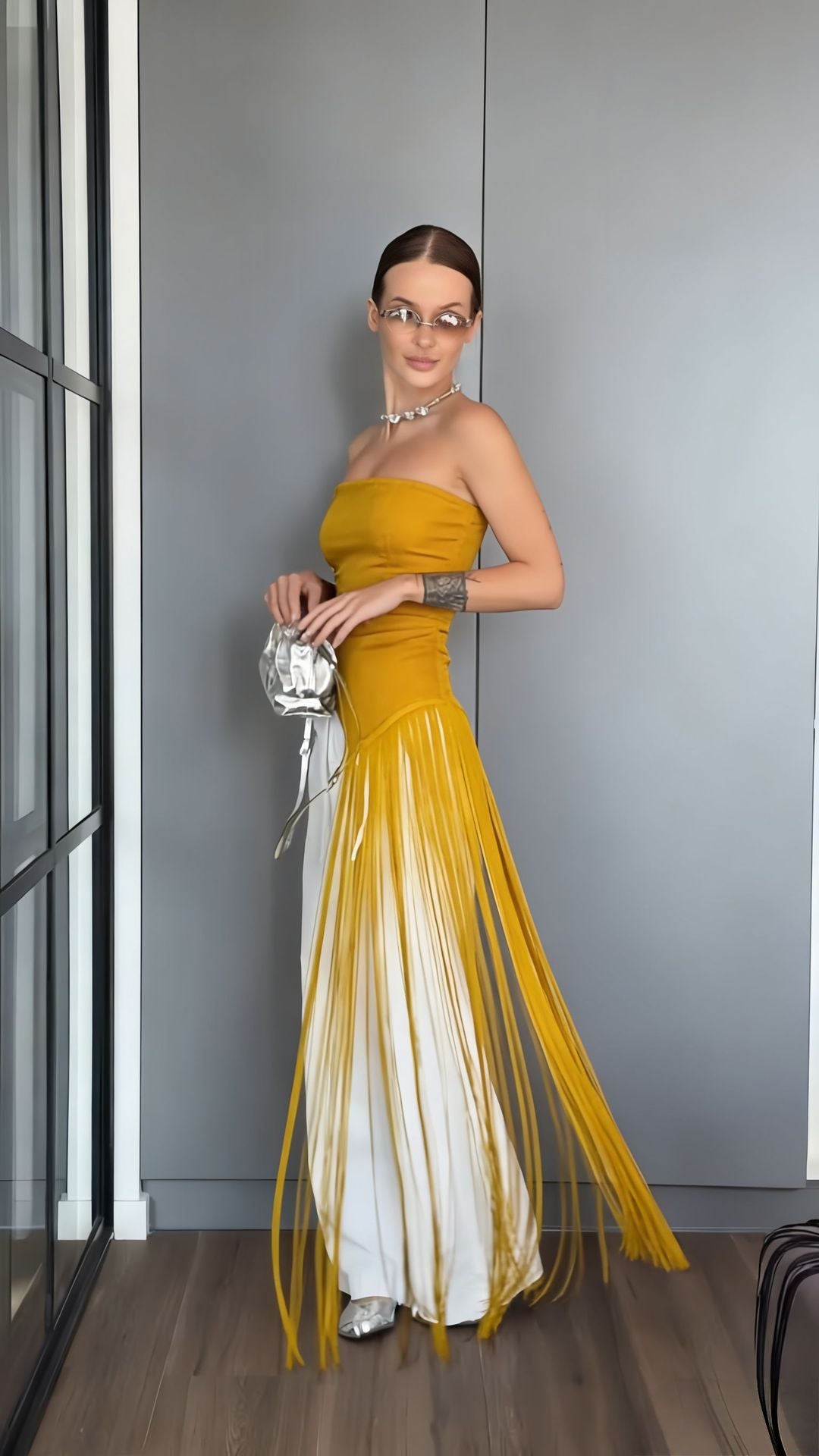 Damen Maxikleid mit schimmerndem Fransen-Design Echo Archiv