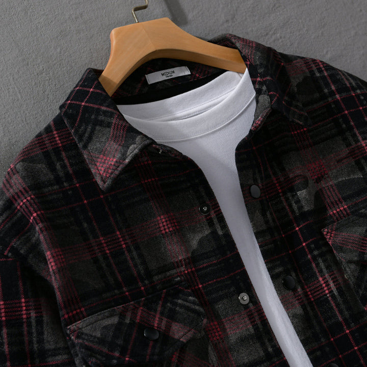 Herren Kariertes Overshirt aus flauschigem Flanell mit Brusttaschen Echoarchiv