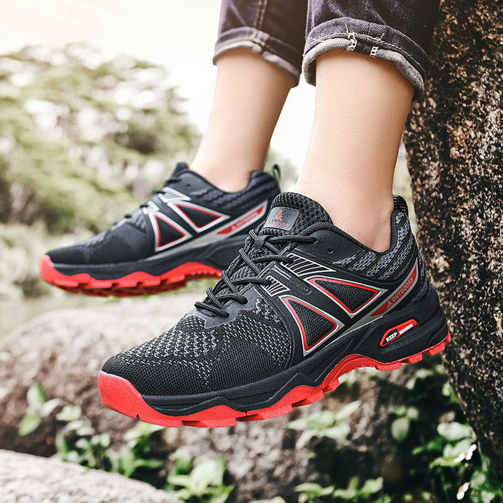Herren nan geländefester Trekking-Sneaker mit aggressivem Profildesign und atmungsaktivem Strickoberteil Echo Archiv
