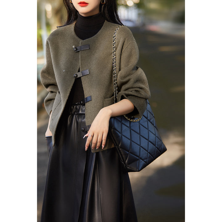 Damen Elegante Wolljacke mit Knöpfen Echoarchiv